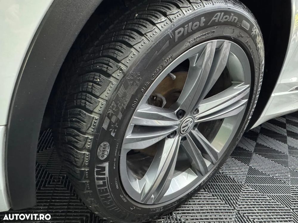 Volkswagen Tiguan 2.0 TDI 4Mot DSG Highline - 12