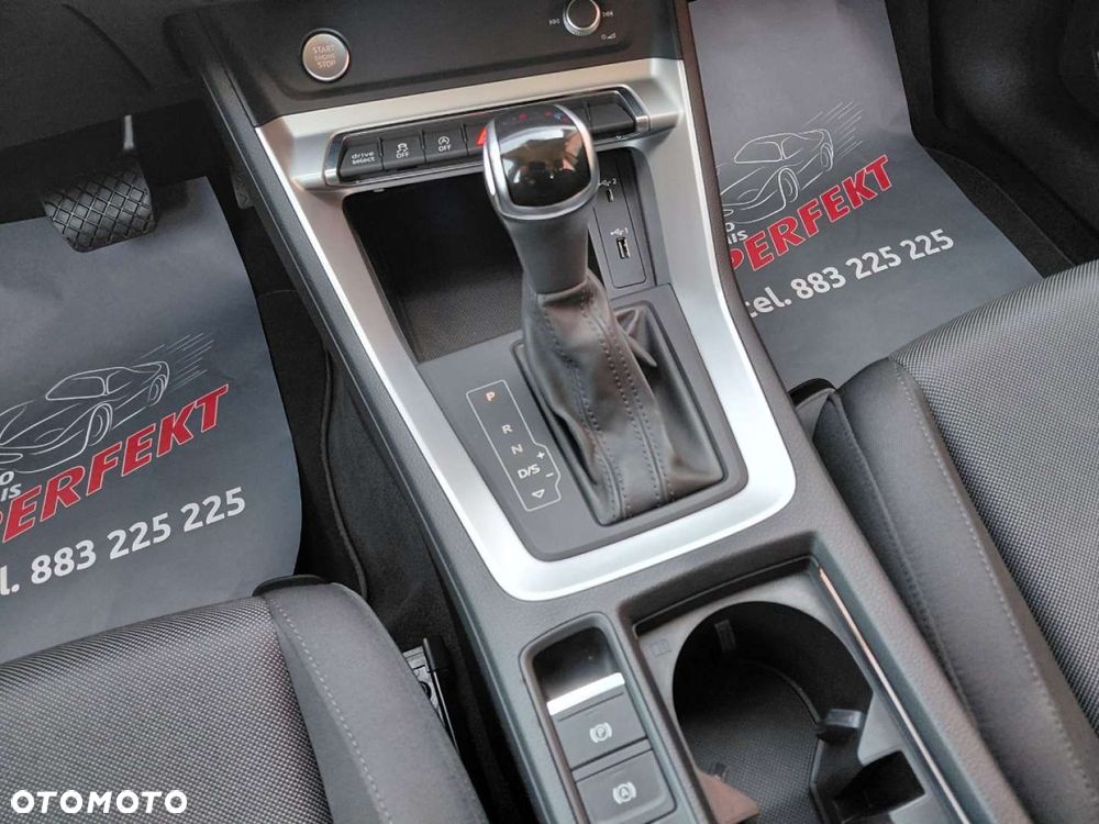Audi Q3 - 22