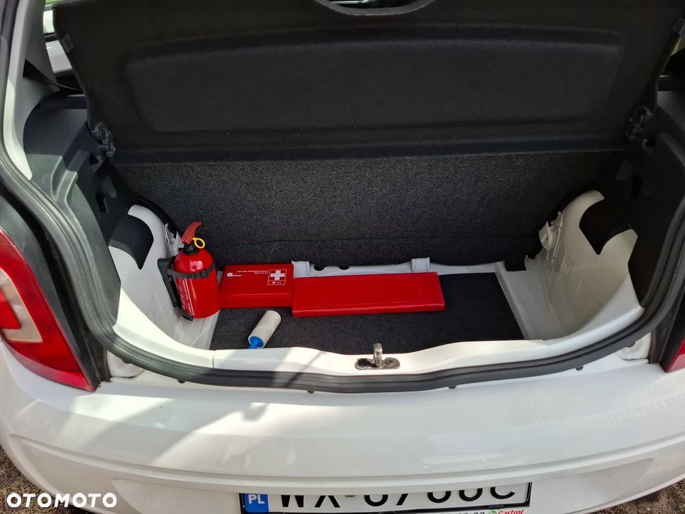 Volkswagen up! - 5