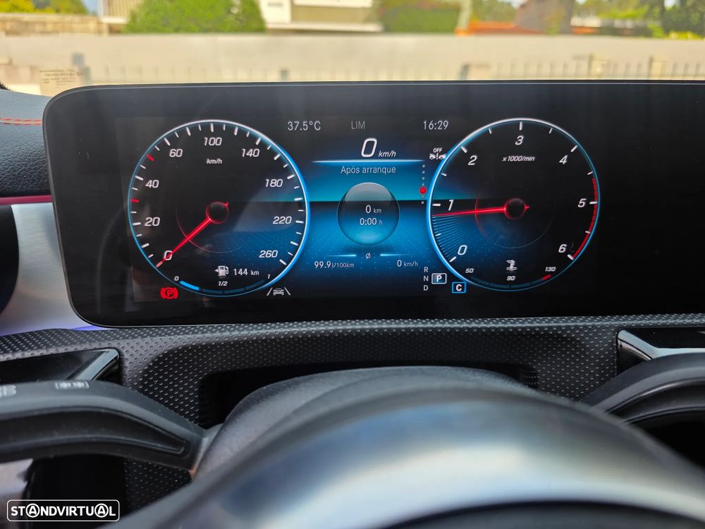 Mercedes-Benz CLA 200 d 8G-DCT AMG Line - 15