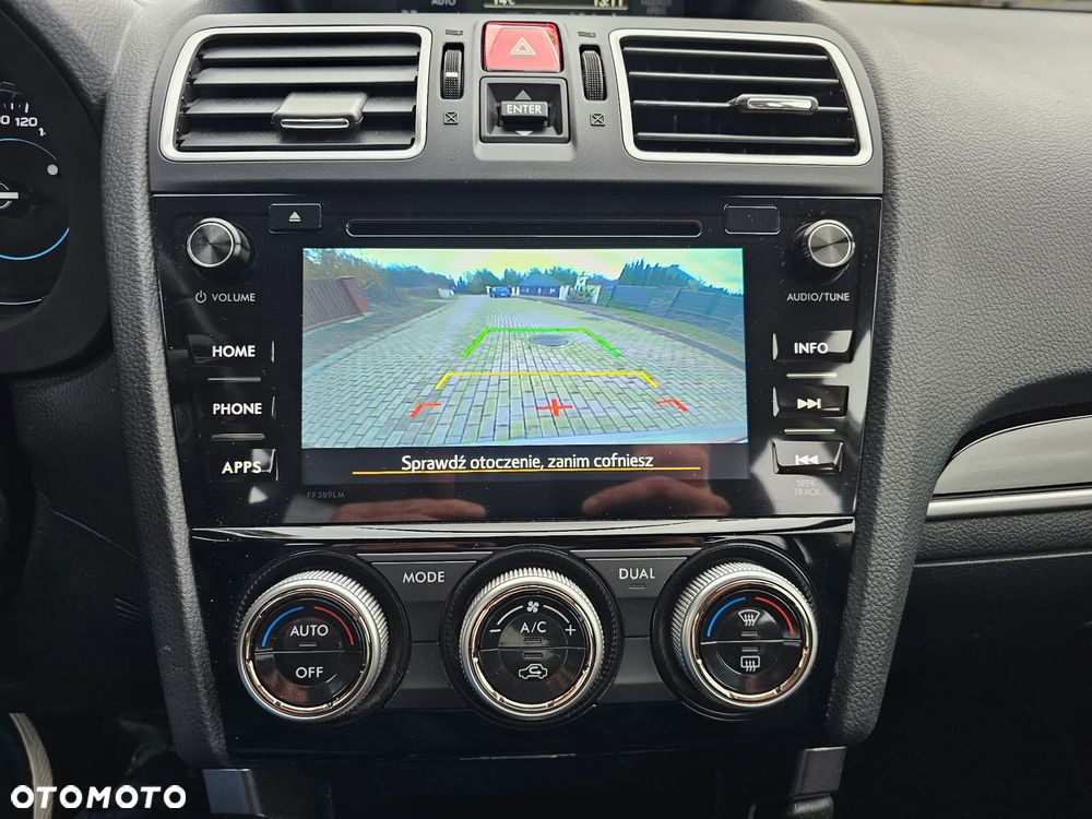 Subaru Forester 2.0 i Exclusive Lineartronic - 17