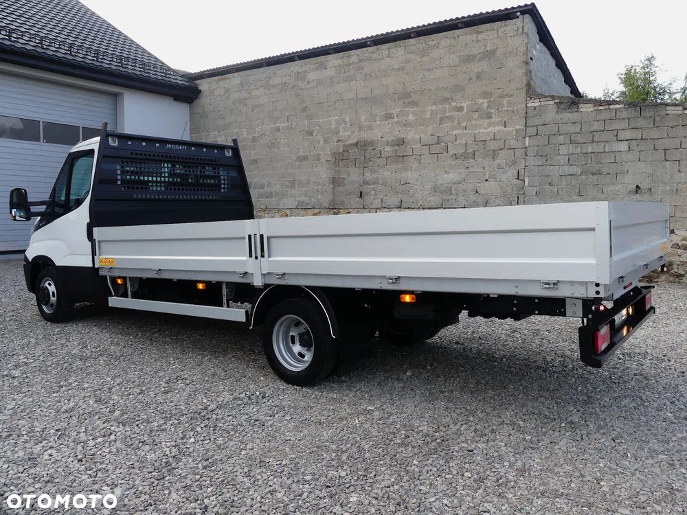 Iveco Daily - 12