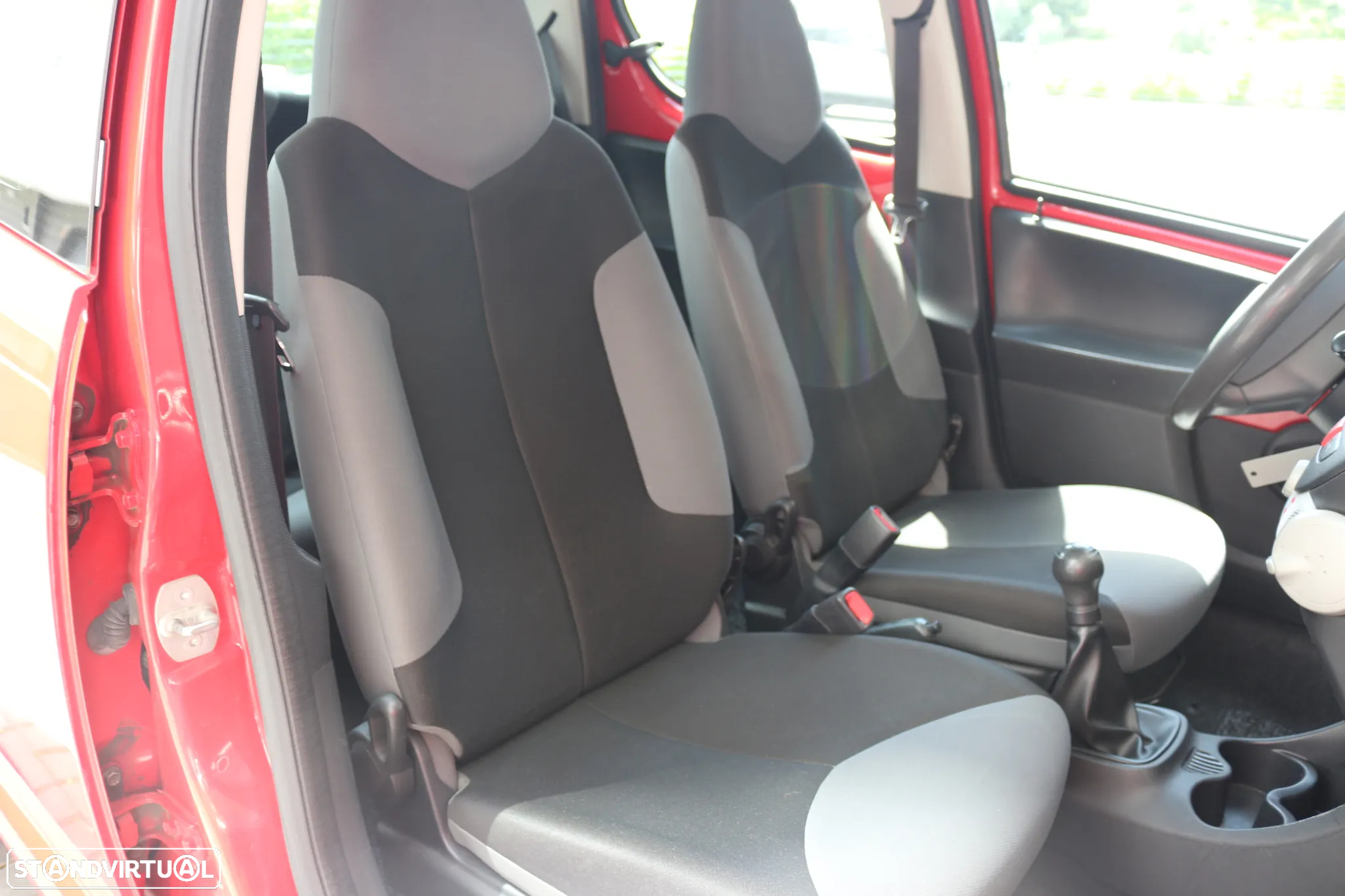 Peugeot 107 1.0 Trendy - 19