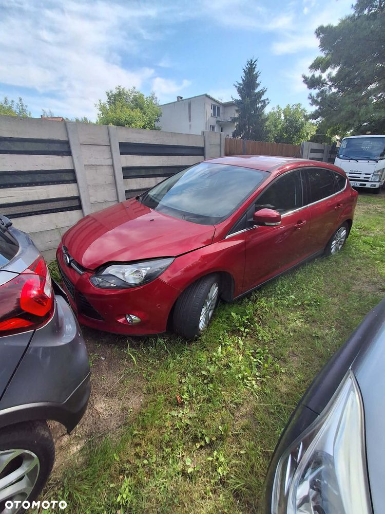 Ford Focus 1.6 EcoBoost Titanium - 16