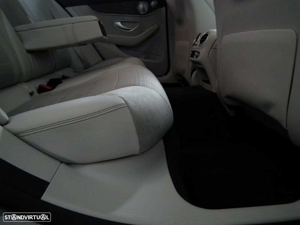 Mercedes-Benz C 250 d 4Matic Station 9G-TRONIC Avantgarde - 21