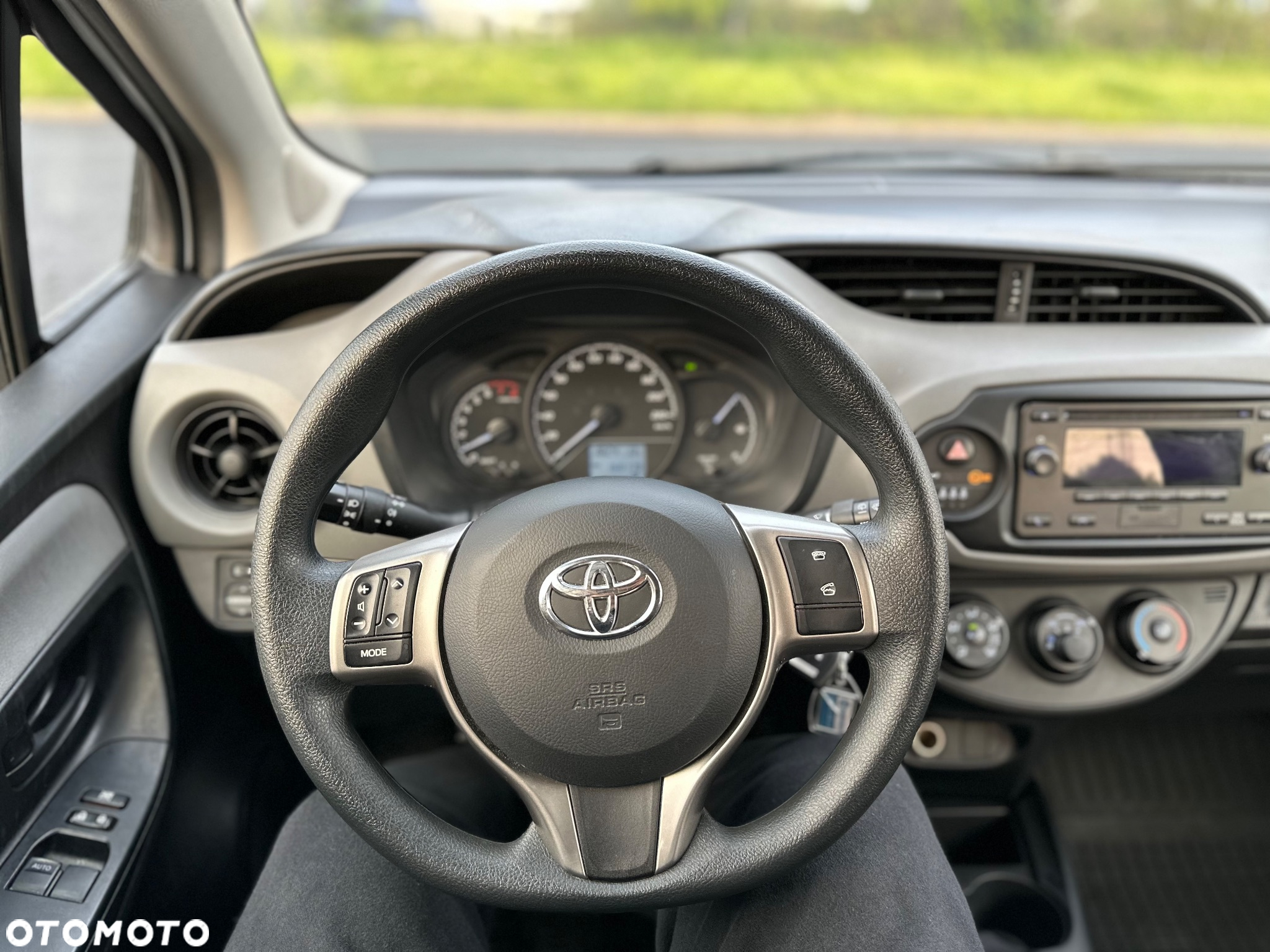 Toyota Yaris - 9