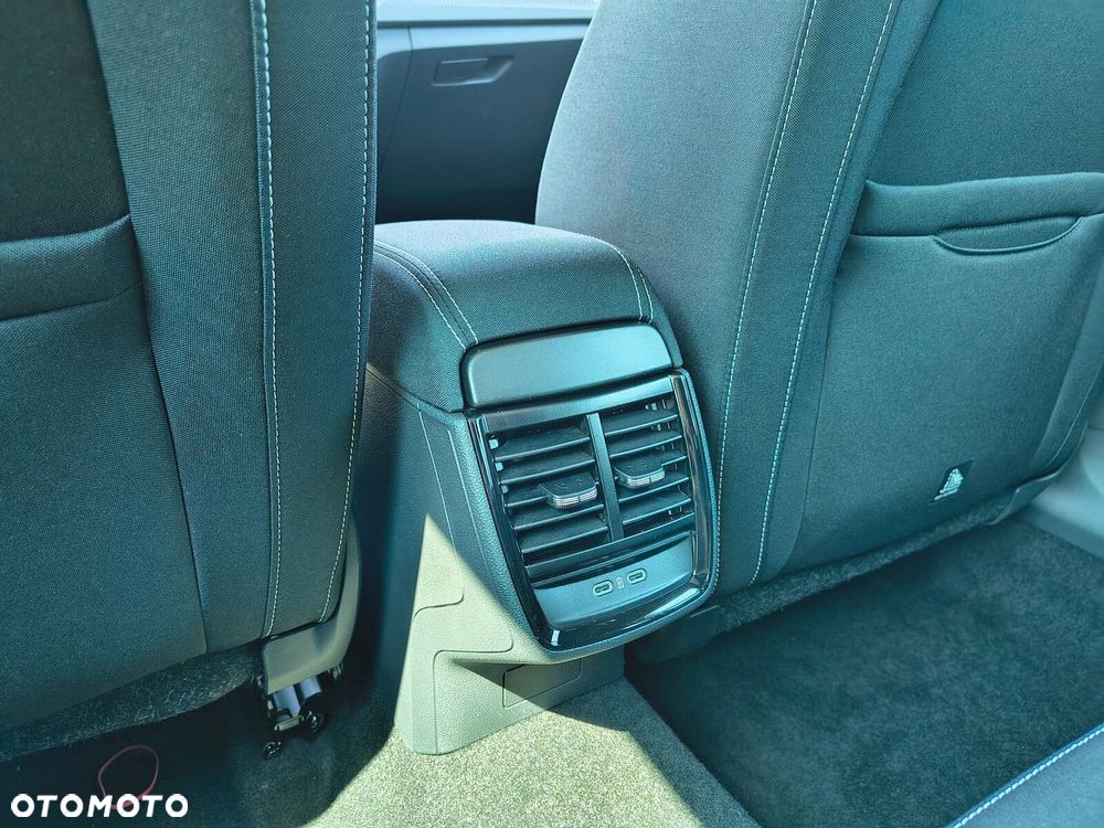 Skoda Kamiq 1.5 TSI Monte Carlo - 18