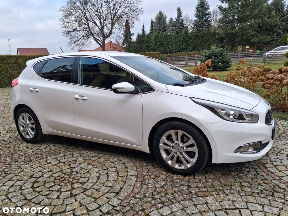Kia Ceed 1.6 CRDi L - 3