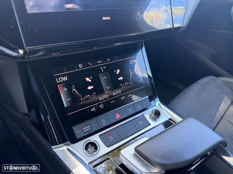 Audi e-tron 55 quattro S line - 25