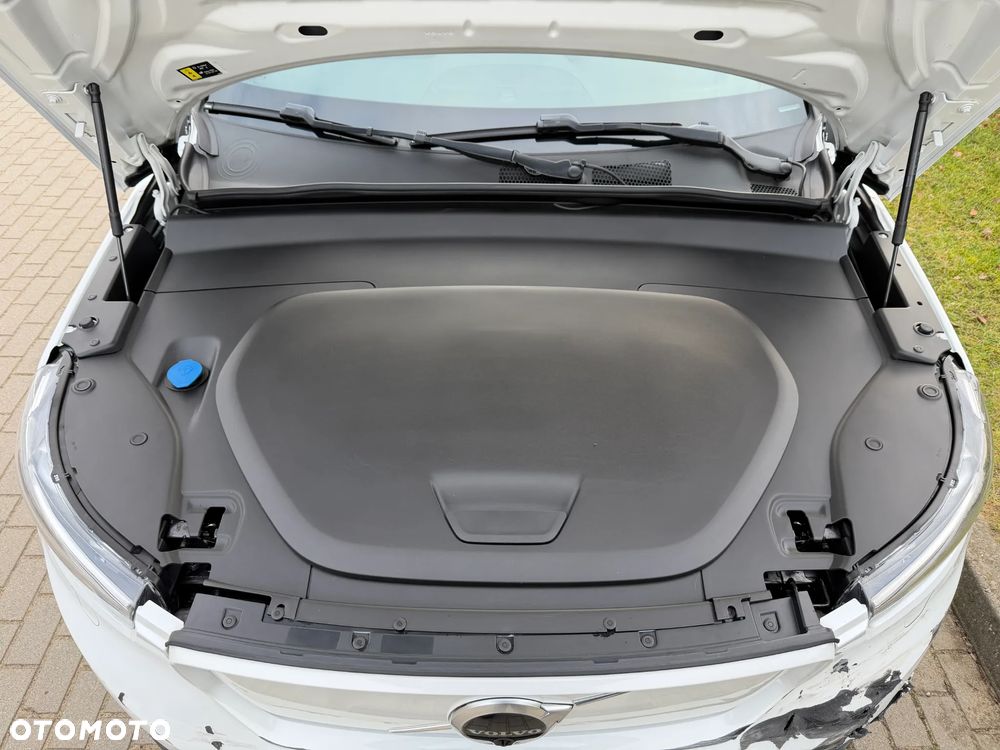 Volvo XC 40 Recharge 82 kWh Twin Motor Ultimate - 37