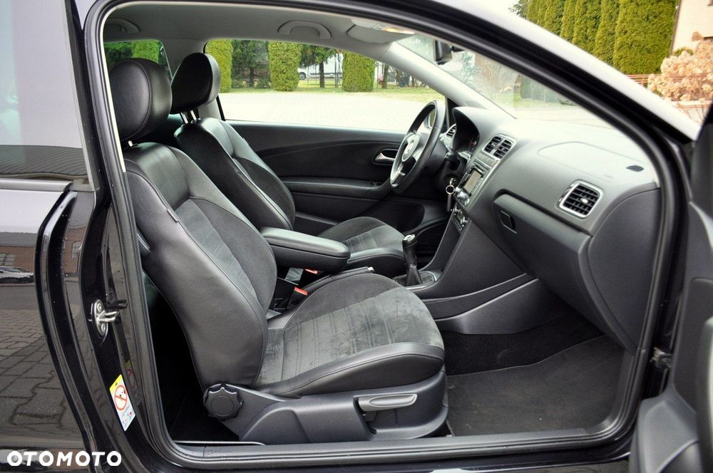 Volkswagen Polo - 17