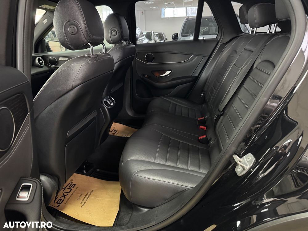 Mercedes-Benz GLC 200 d 4MATIC 9G-TRONIC AMG Line - 19