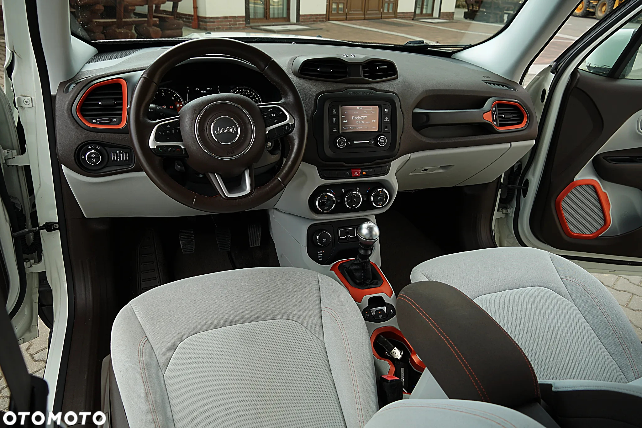 Jeep Renegade 2.0 MultiJet Active Drive Longitude - 33