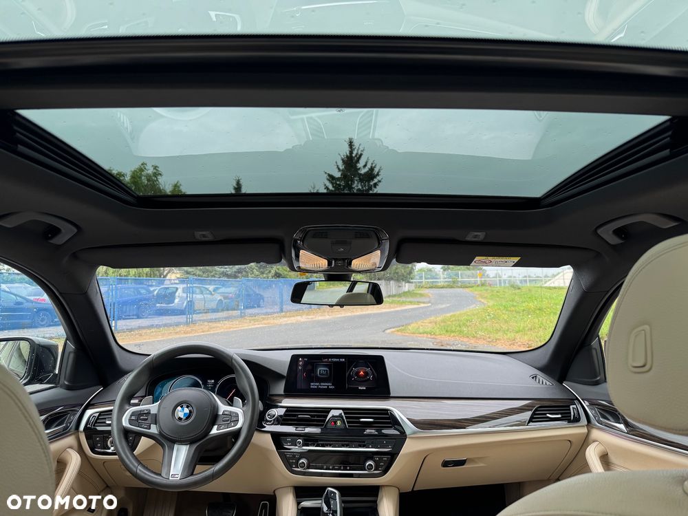 BMW Seria 5 530d M Sport sport - 25