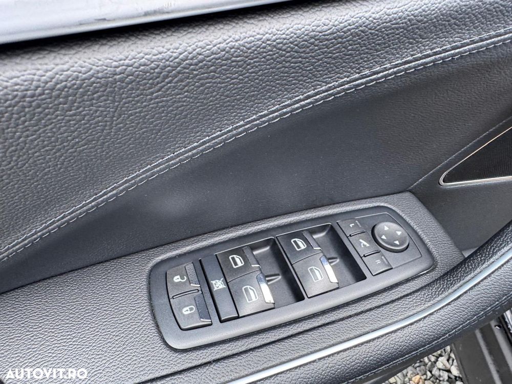 Maserati Levante S - 22