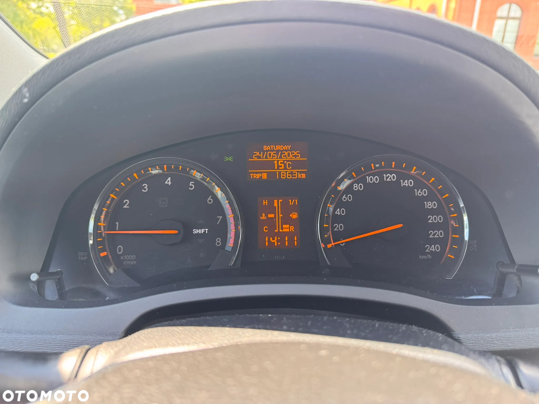 Toyota Avensis - 10
