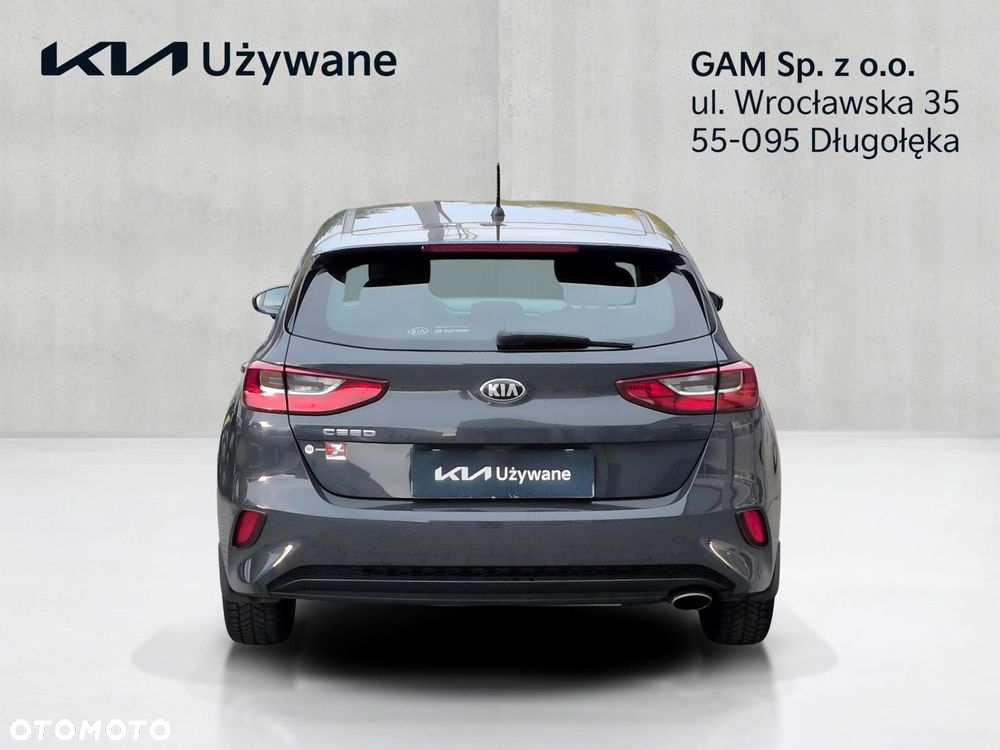 Kia Ceed - 4