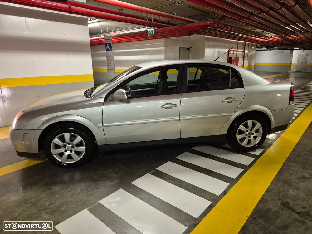 Opel Vectra 1.9 CDTi Elegance - 2