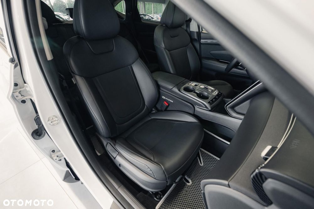 Hyundai Tucson - 16