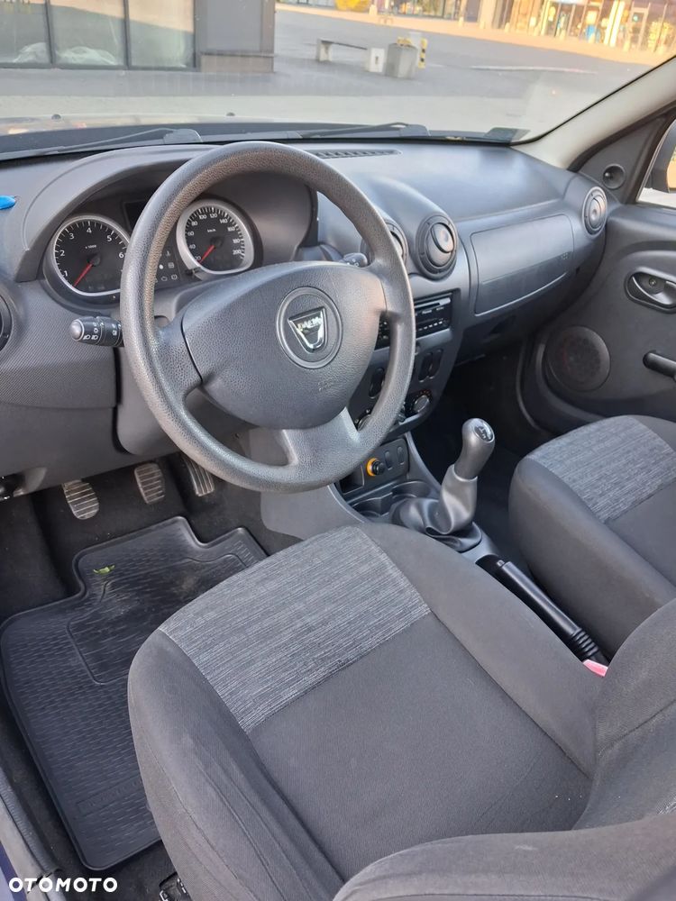 Dacia Duster 1.6 - 10