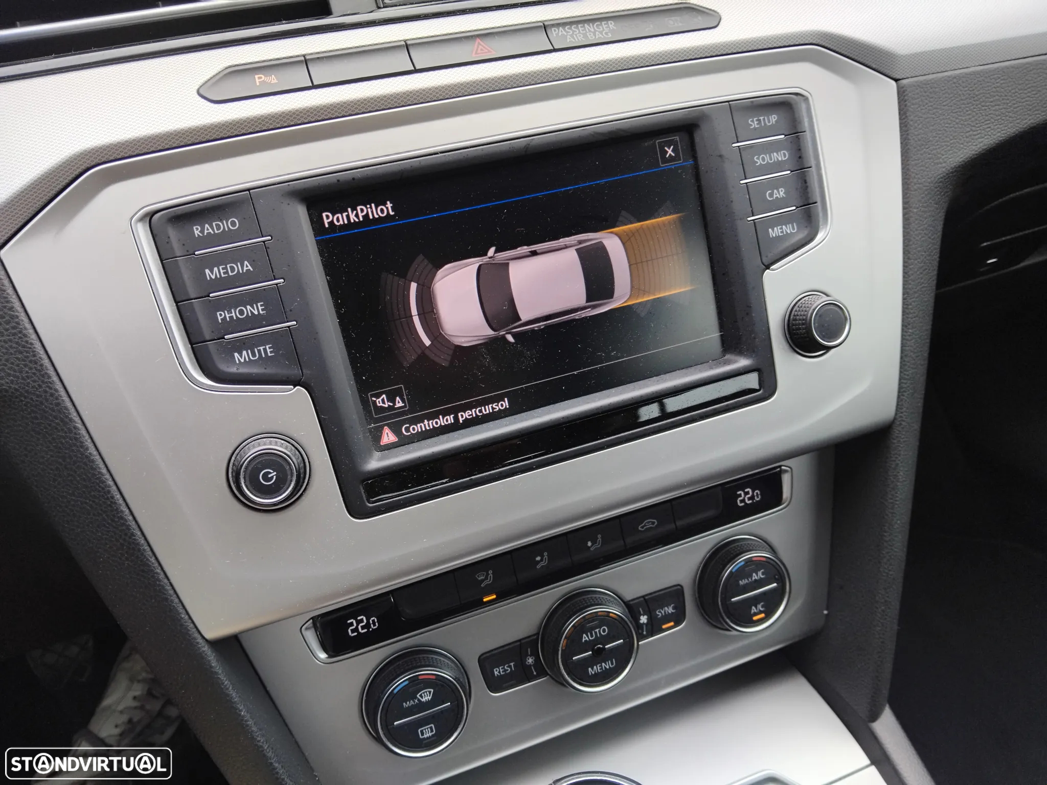 VW Passat 1.6 TDI BlueMotion - 10