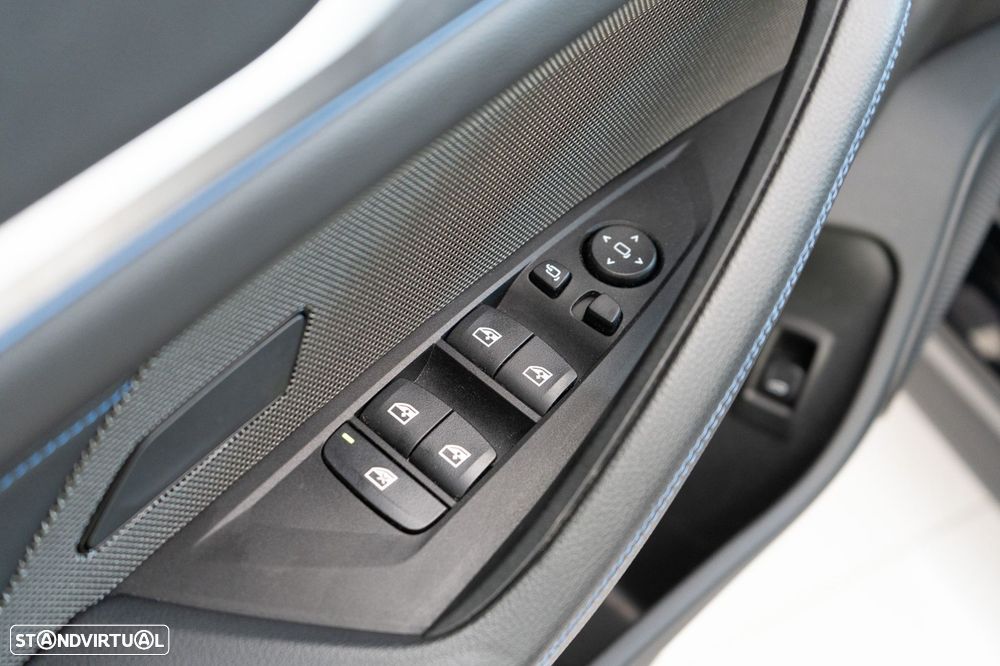 BMW i4 eDrive40 Pack Desportivo M Pro - 23