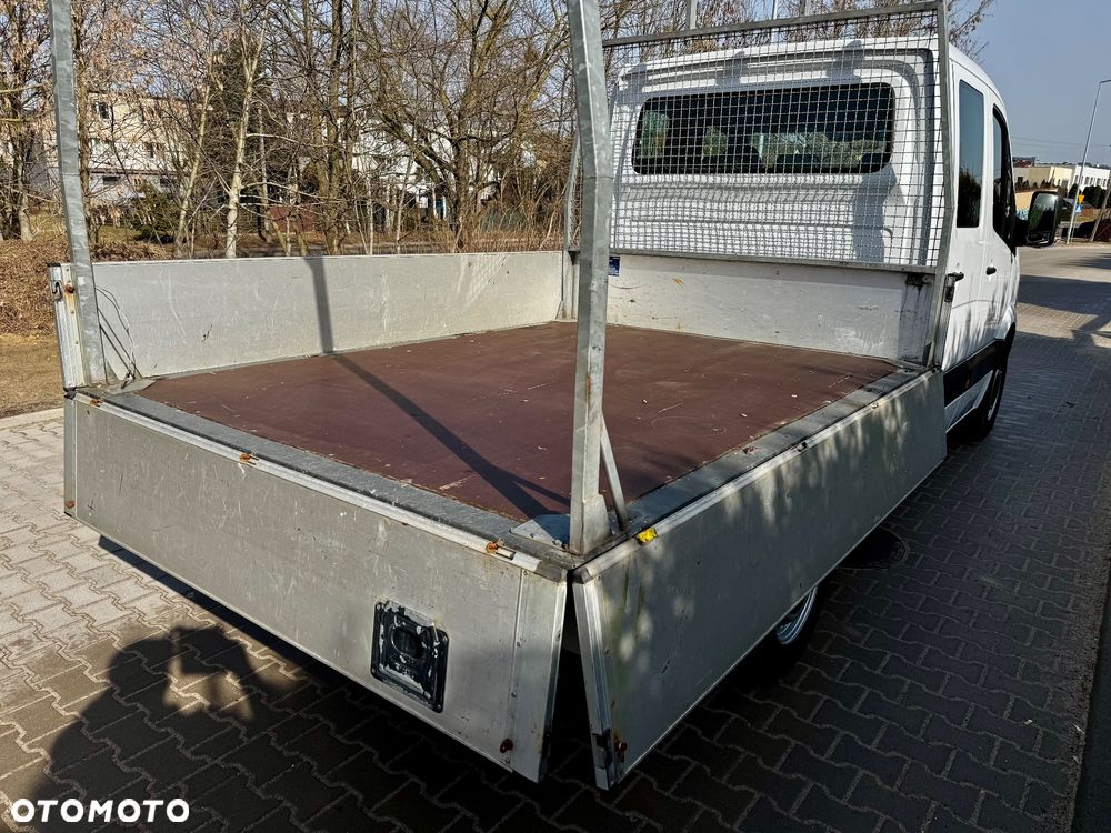 Mercedes-Benz Sprinter - 23