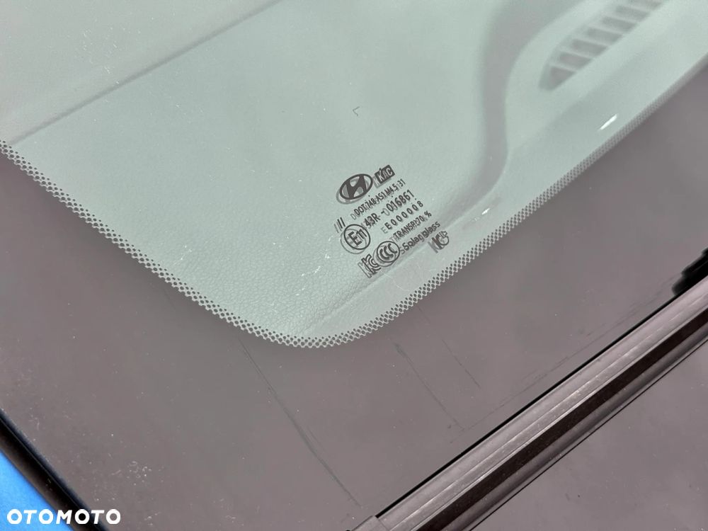 Hyundai IONIQ Hybrid Premium - 34