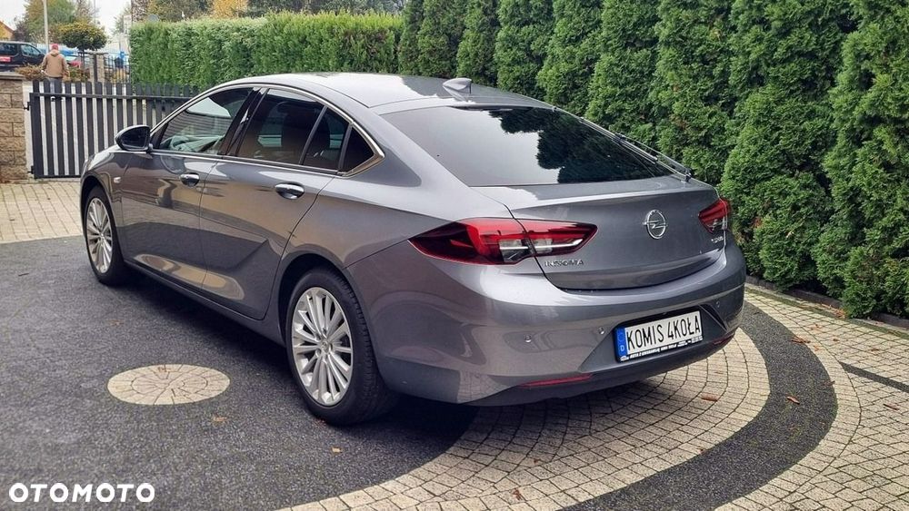 Opel Insignia - 4