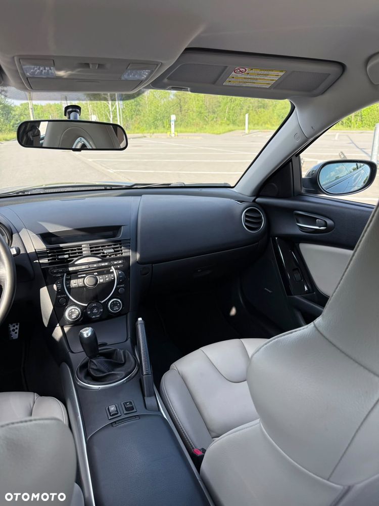 Mazda RX-8 - 36