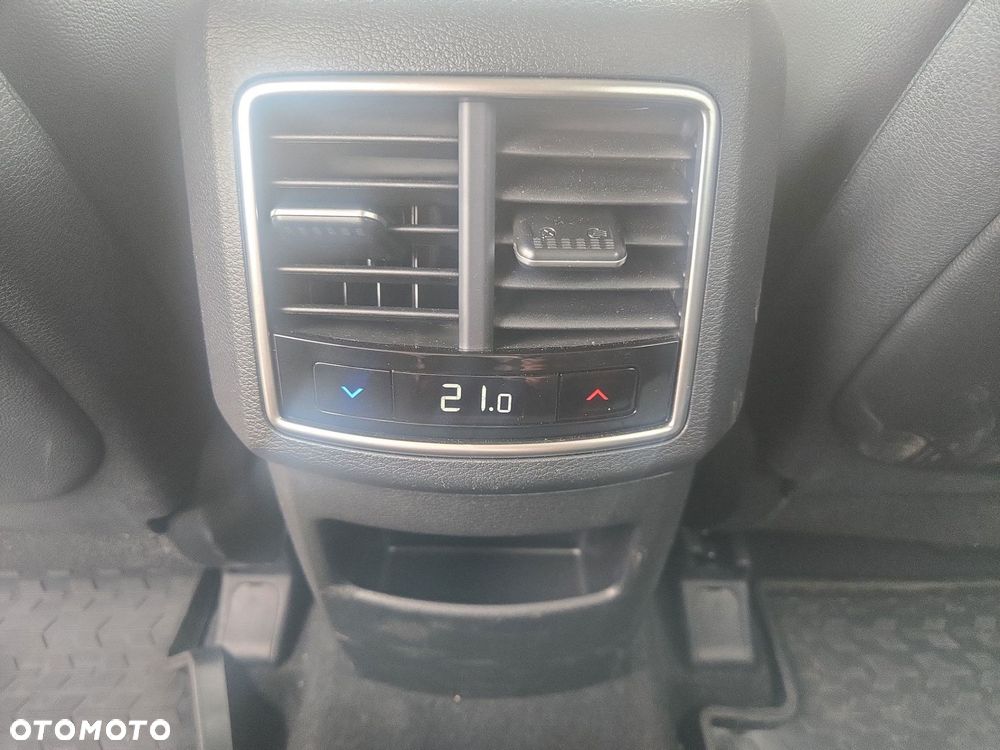 Kia Sportage - 14