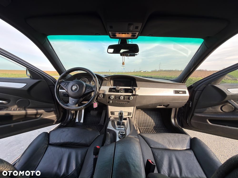BMW Seria 5 - 29