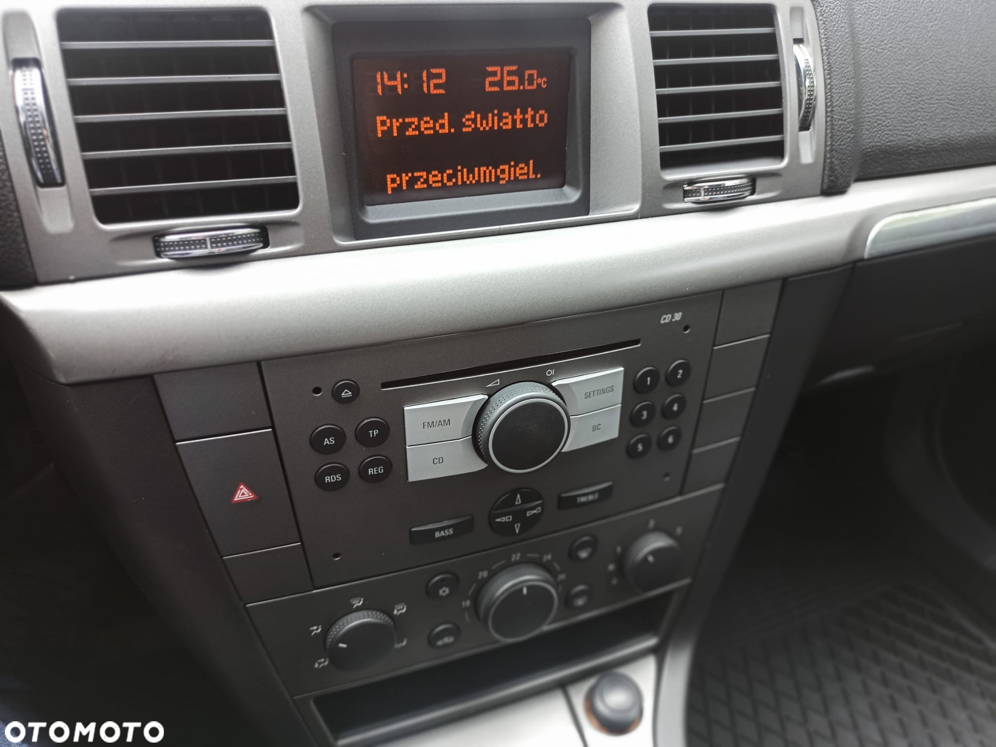Opel Vectra 1.8 Sport - 17