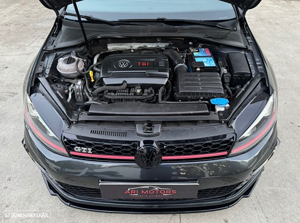 VW Golf 2.0 TSi GTi Performance - 14