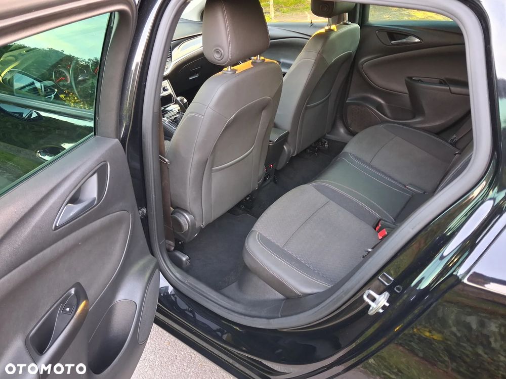Opel Astra 1.4 Turbo Innovation - 7