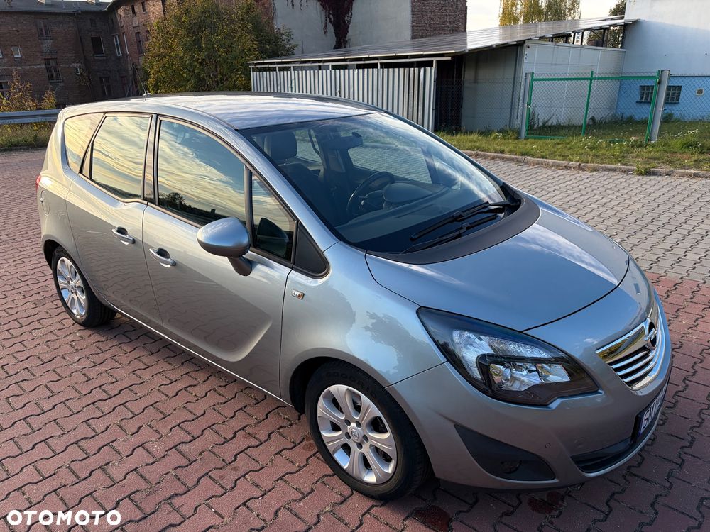 Opel Meriva 2011 photo 4