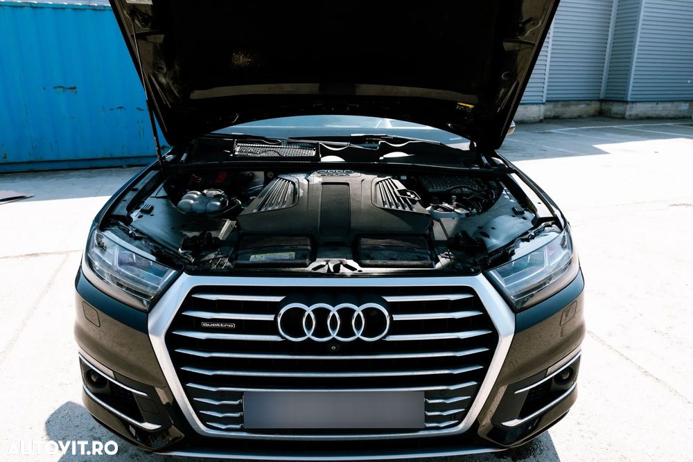 Audi Q7 - 40