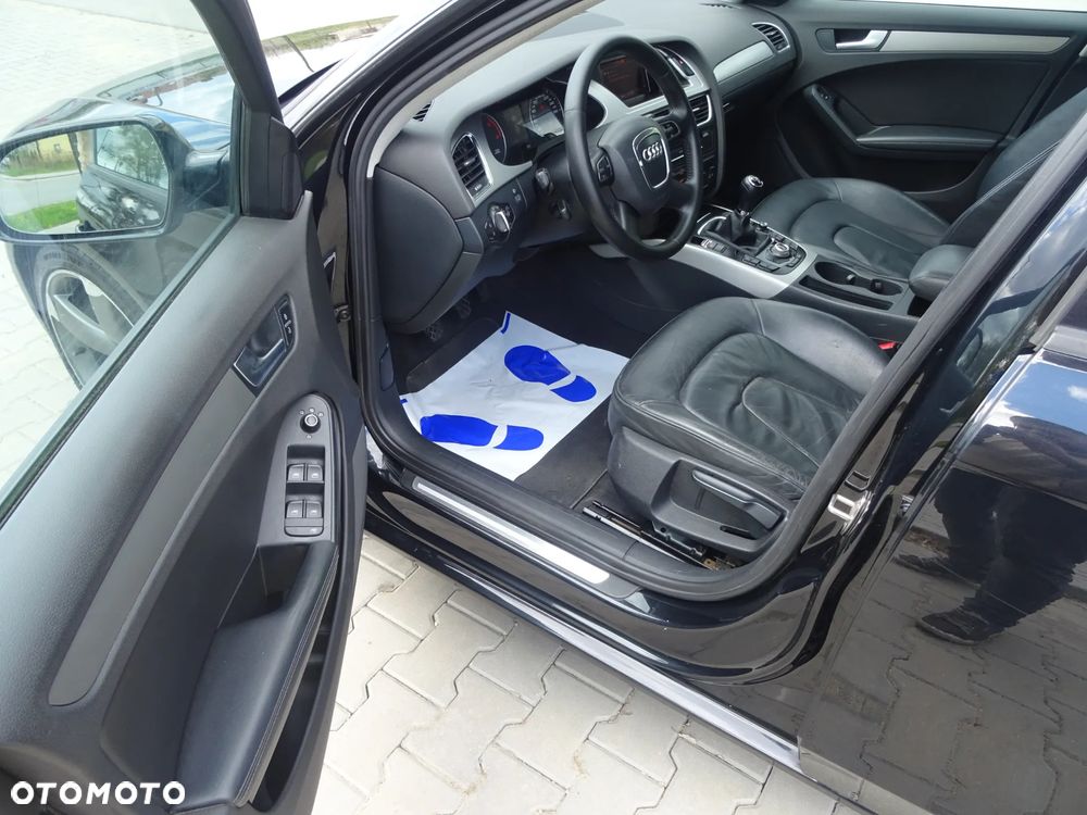 Audi A4 Avant - 27