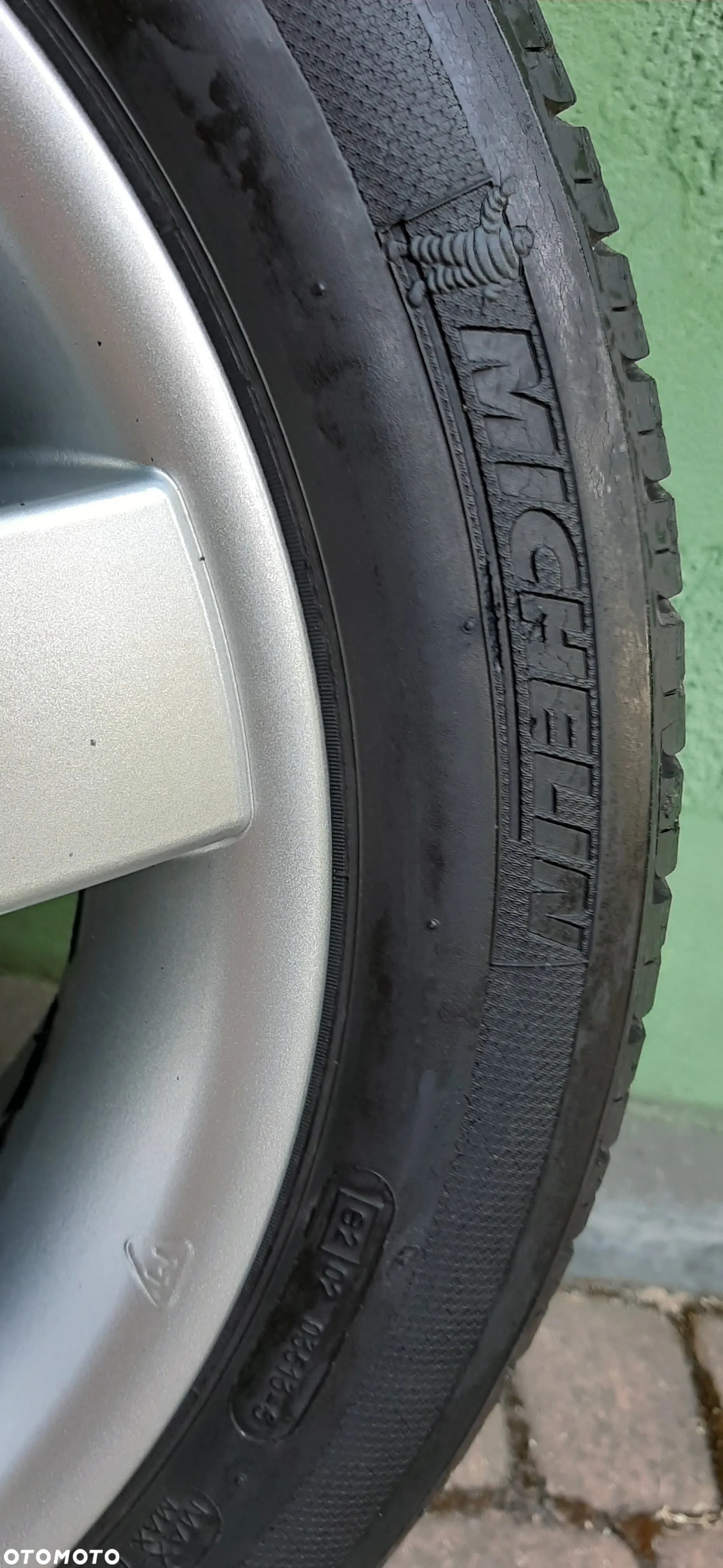 Alufelgi R15 używane z oponami Michelin do Citroena C2, C3 - 2