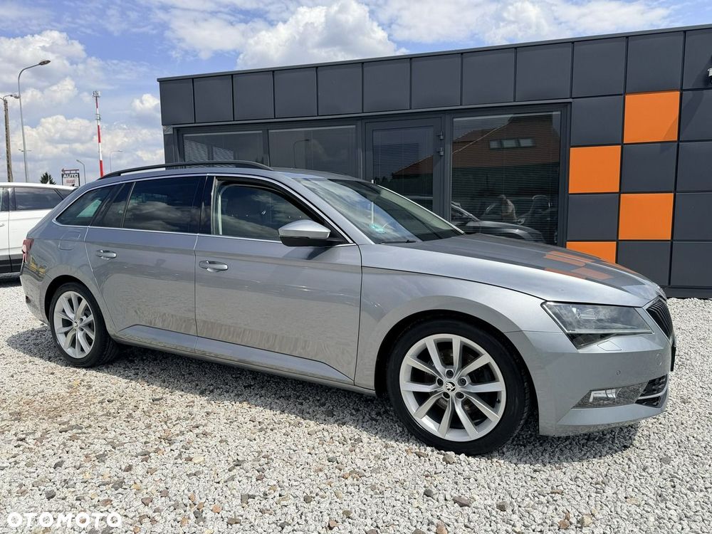 Skoda Superb 2.0 TDI Ambition DSG7 - 5
