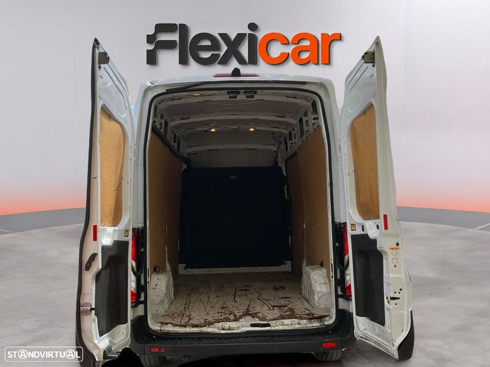 Ford Transit - 10