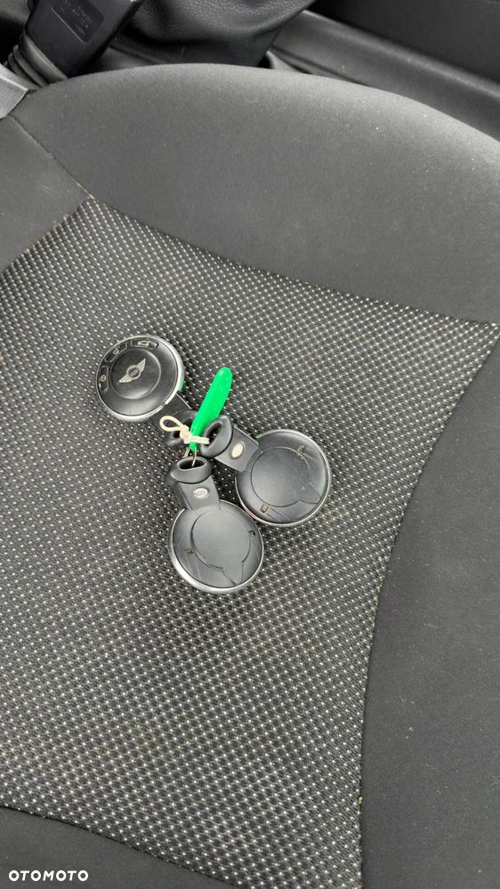 MINI ONE Standard - 17