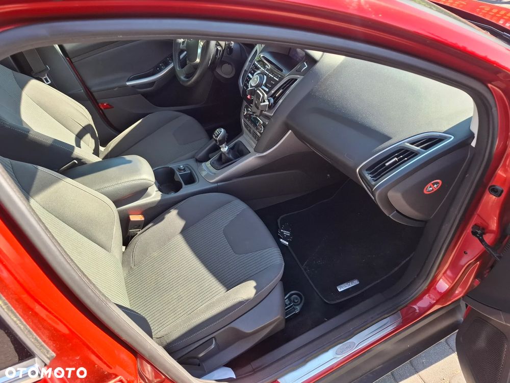 Ford Focus - 11