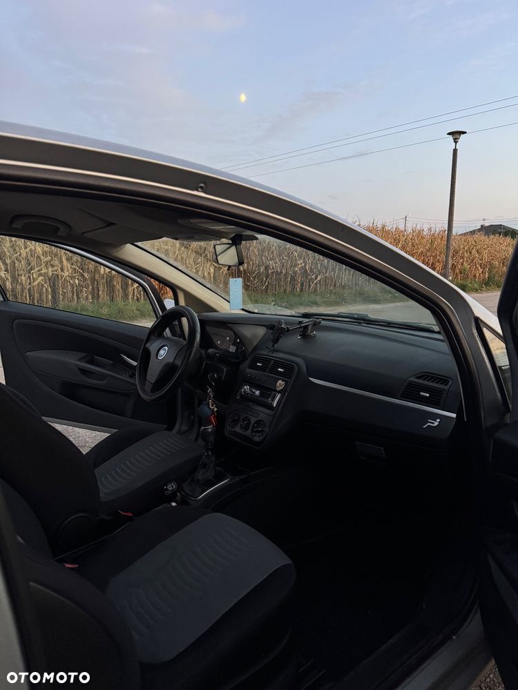 Fiat Punto - 8