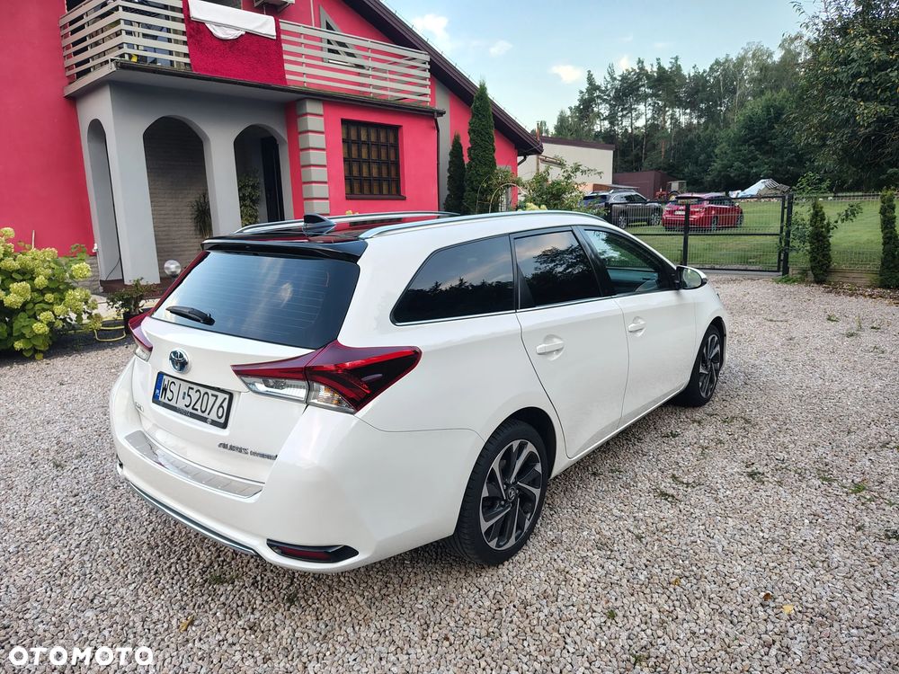 Toyota Auris - 5