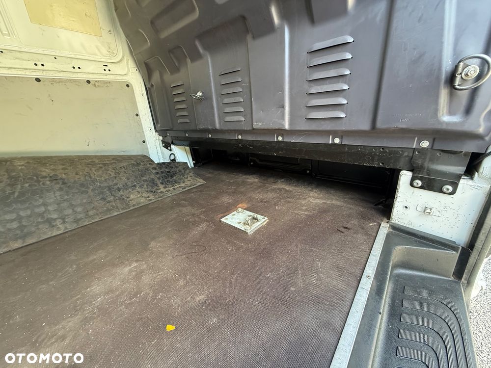 Mercedes-Benz Vito Tourer Base 447.701 - 23