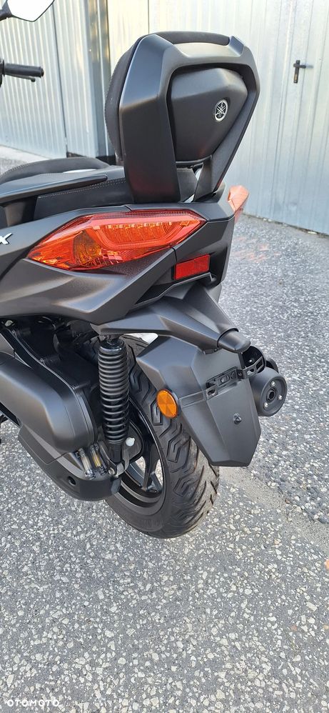 Yamaha X-max - 11