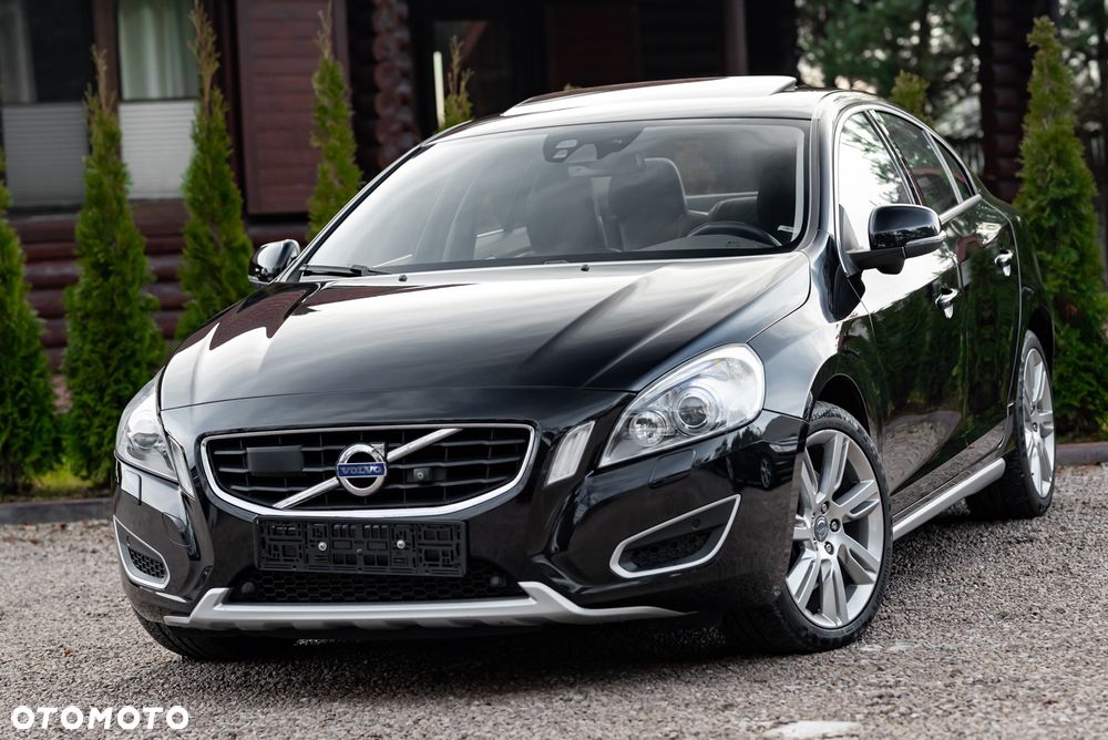 Volvo S60 T6 AWD Geartronic Summum - 1