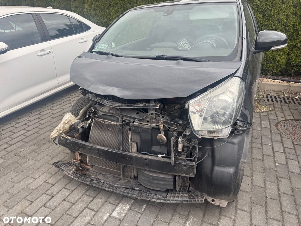 Toyota iQ 1.0 Sol - 1