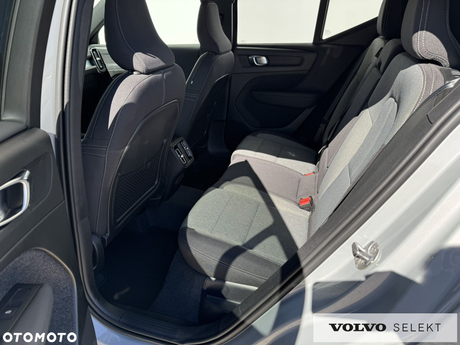 Volvo XC 40 B4 Core - 10
